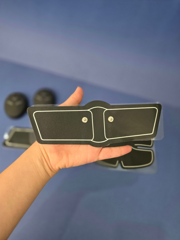 دستگاه تحریک الکتریکی عضلات و سیکس پک EMS اورجینال Mobile-Gym (۳ عددی)